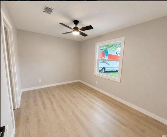 1221 Greenway Drive, Mesquite, TX 75149