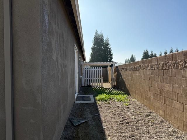 19981 Panoz Cir, Patterson, CA 95363