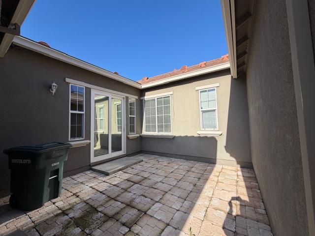 19981 Panoz Cir, Patterson, CA 95363