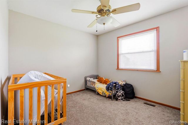 8187 N Elms, Flushing, MI 48433