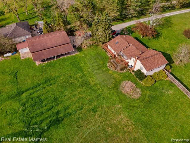 8187 N Elms, Flushing, MI 48433
