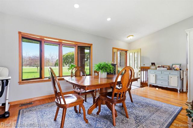8187 N Elms, Flushing, MI 48433