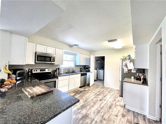 4404 Chelsea ST, Virginia Beach, VA 23455