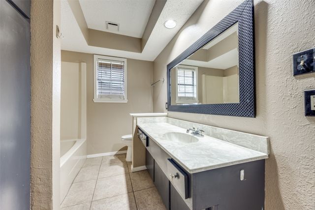 309 N Pecan Street, Leonard, TX 75452