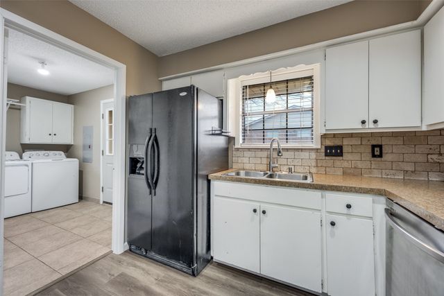 309 N Pecan Street, Leonard, TX 75452