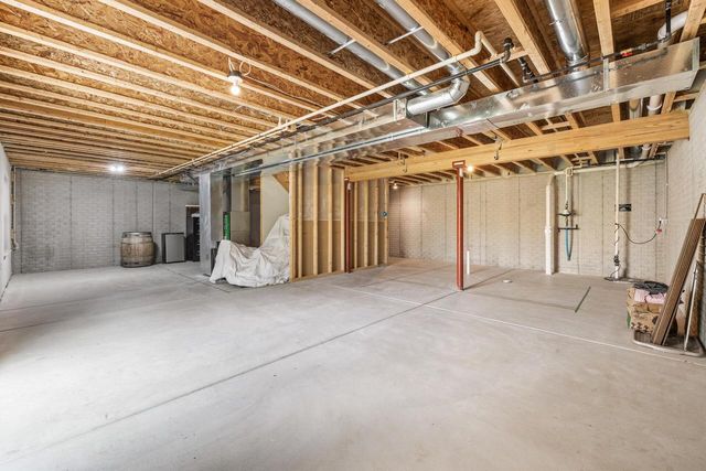 301 Indigo DRIVE, Port Washington, WI 53074