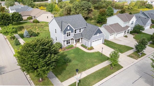 301 Indigo DRIVE, Port Washington, WI 53074
