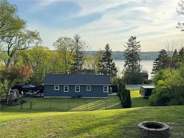 2536 East Lake Road, Skaneateles, NY 13152