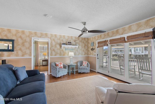 888 Ocean Boulevard W, Supply, NC 28462