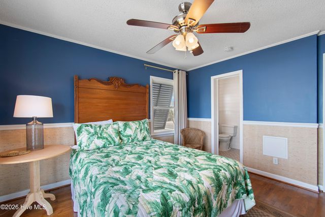 888 Ocean Boulevard W, Supply, NC 28462