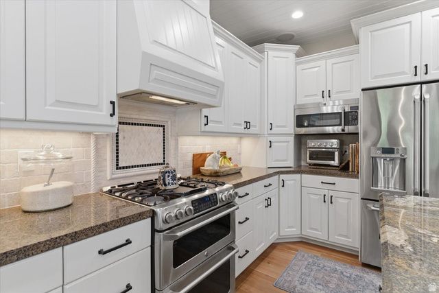 136 N MOUNTAIN VISTAS RD, Kaysville, UT 84037