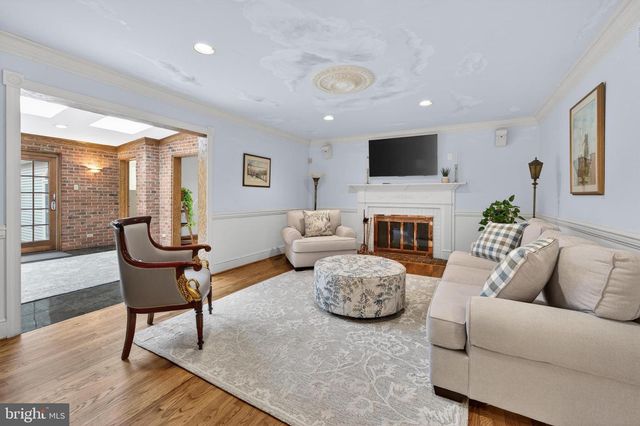 55 COVE RD, Moorestown, NJ 08057