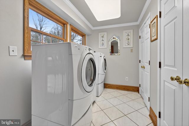 55 COVE RD, Moorestown, NJ 08057