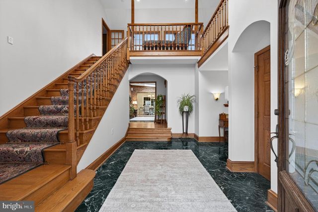 55 COVE RD, Moorestown, NJ 08057