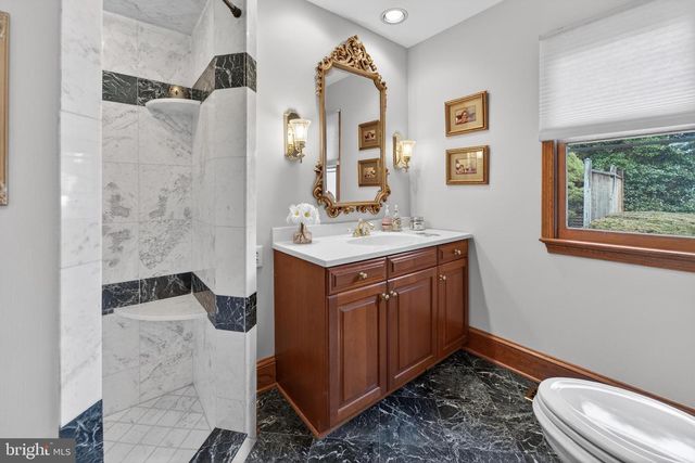 55 COVE RD, Moorestown, NJ 08057