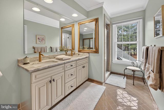 55 COVE RD, Moorestown, NJ 08057