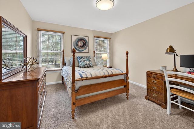 55 COVE RD, Moorestown, NJ 08057