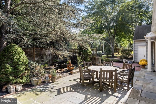 55 COVE RD, Moorestown, NJ 08057