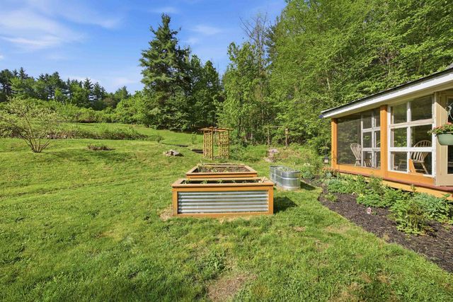 39 Town Farm Road, Wilton, NH 03086
