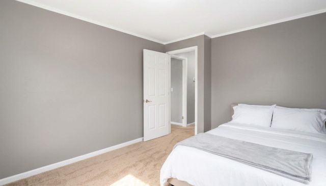 6427 Monarch Drive, Fort Wayne, IN 46815