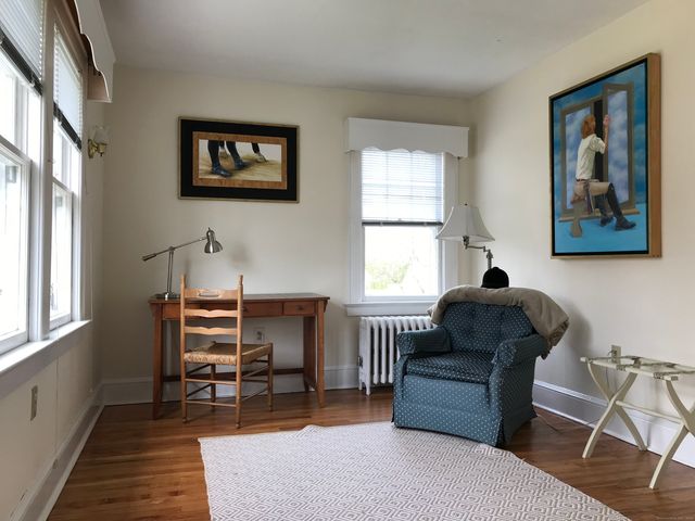 46 Parkway, Fairfield, CT 06824