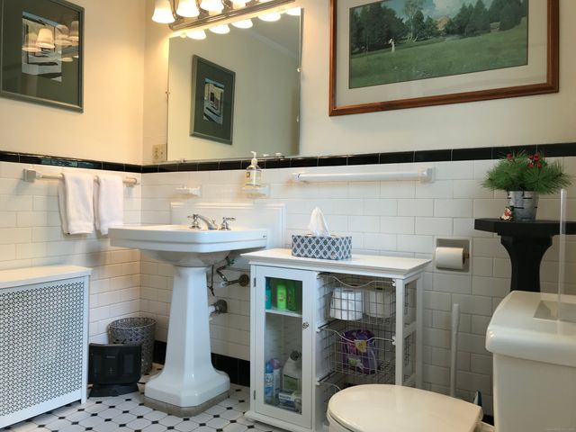 46 Parkway, Fairfield, CT 06824