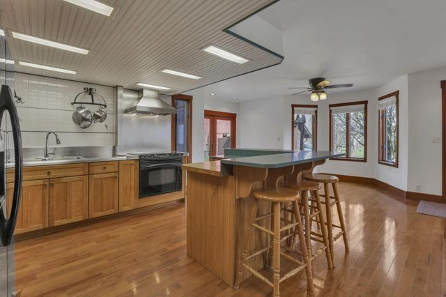 10570 Marcy Road NW, Canal Winchester, OH 43110