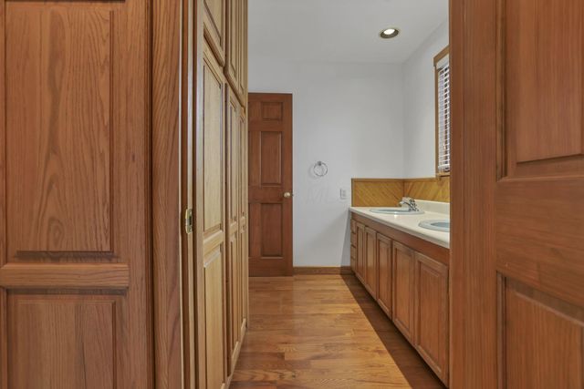 10570 Marcy Road NW, Canal Winchester, OH 43110