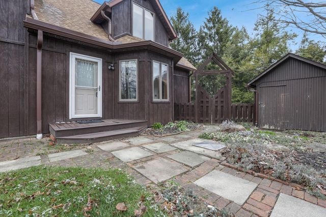 10570 Marcy Road NW, Canal Winchester, OH 43110