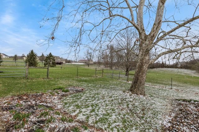 10570 Marcy Road NW, Canal Winchester, OH 43110