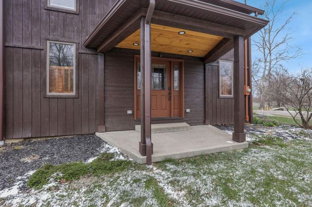 10570 Marcy Road NW, Canal Winchester, OH 43110