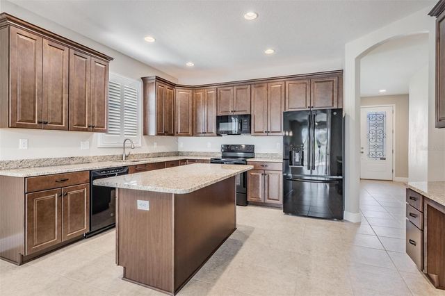 11245 PADDOCK MANOR AVENUE, Riverview, FL 33569