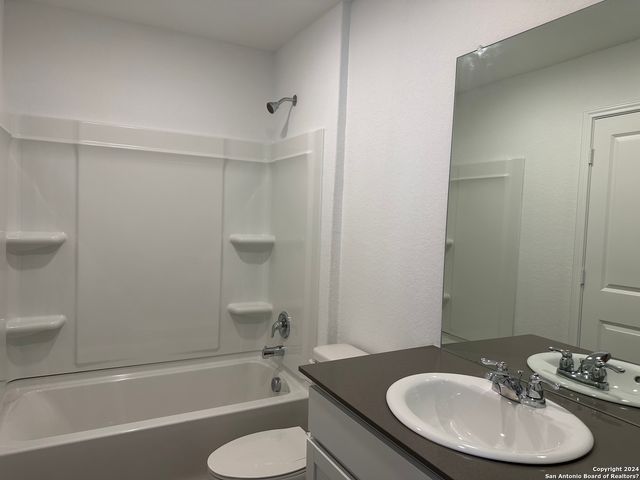 6702 Willow Landing, Converse, TX 78109