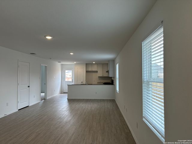 6702 Willow Landing, Converse, TX 78109