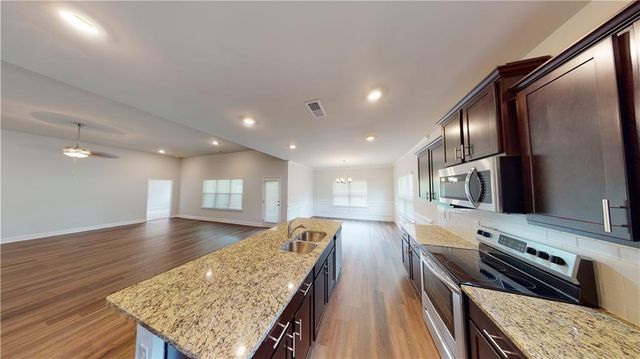 1024 Holliday Passs, Griffin, GA 30223