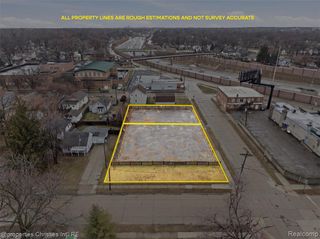 000 Vassar, Hazel Park, MI 48030