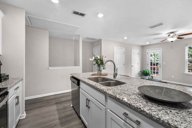 2012 Middle Tennessee Blvd, Murfreesboro, TN 37130