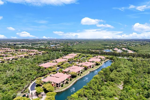8721 PIAZZA DEL LAGO CIRCLE 205, Estero, FL 33928