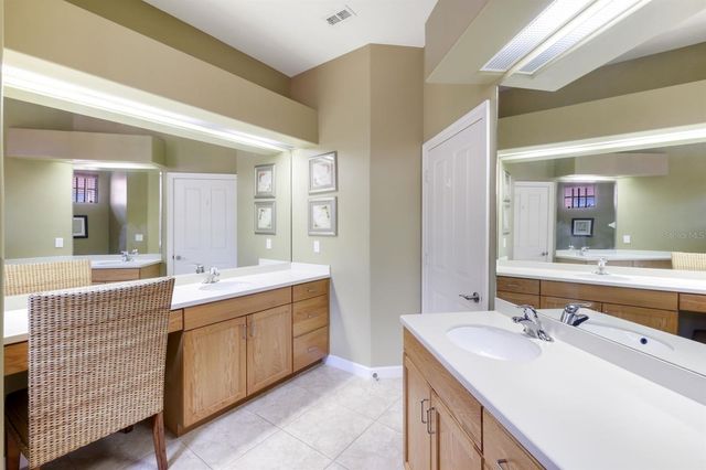 8721 PIAZZA DEL LAGO CIRCLE 205, Estero, FL 33928