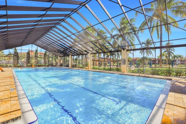 8721 PIAZZA DEL LAGO CIRCLE 205, Estero, FL 33928
