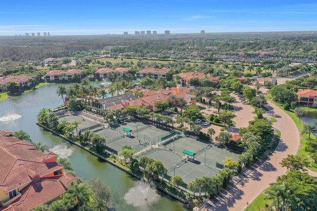 8721 PIAZZA DEL LAGO CIRCLE 205, Estero, FL 33928