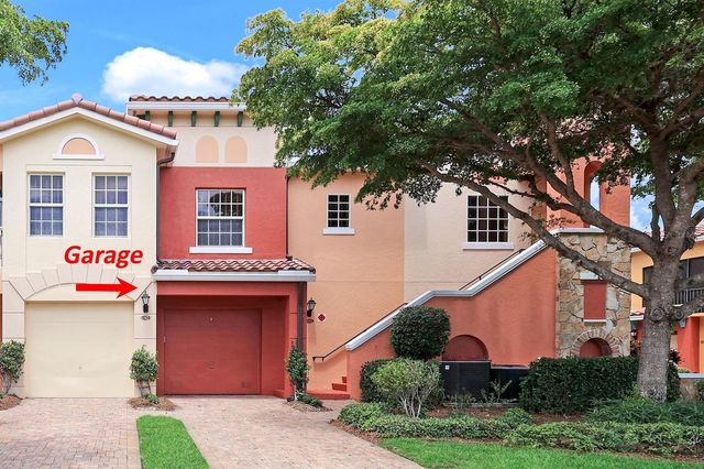 8721 PIAZZA DEL LAGO CIRCLE 205, Estero, FL 33928