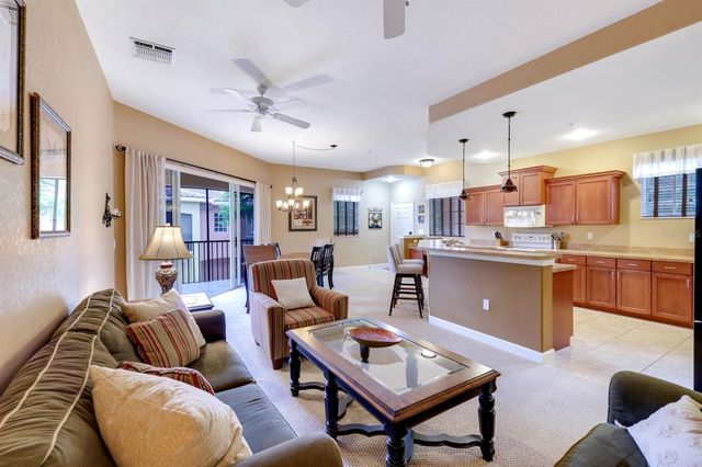8721 PIAZZA DEL LAGO CIRCLE 205, Estero, FL 33928