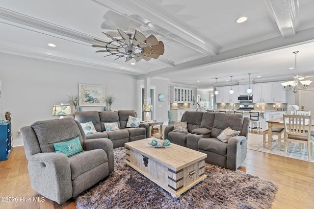 6358 Bryson Drive SW, Ocean Isle Beach, NC 28469