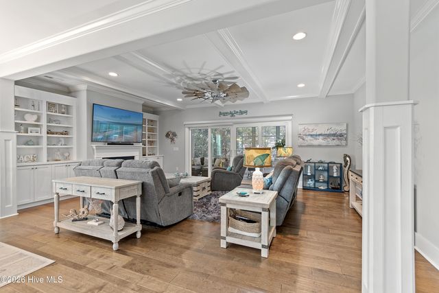 6358 Bryson Drive SW, Ocean Isle Beach, NC 28469