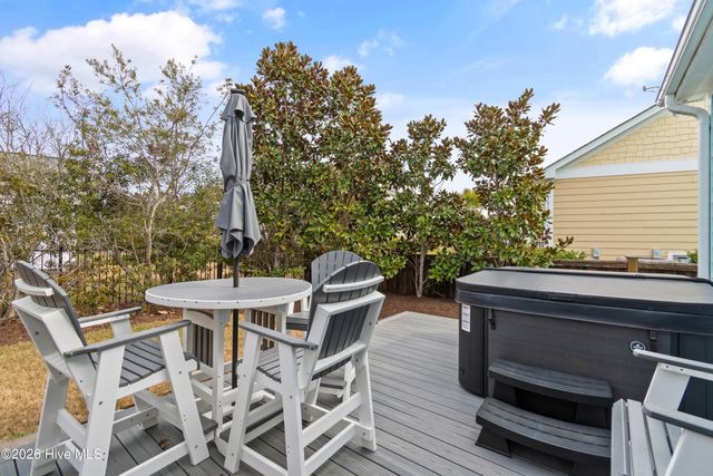 6358 Bryson Drive SW, Ocean Isle Beach, NC 28469