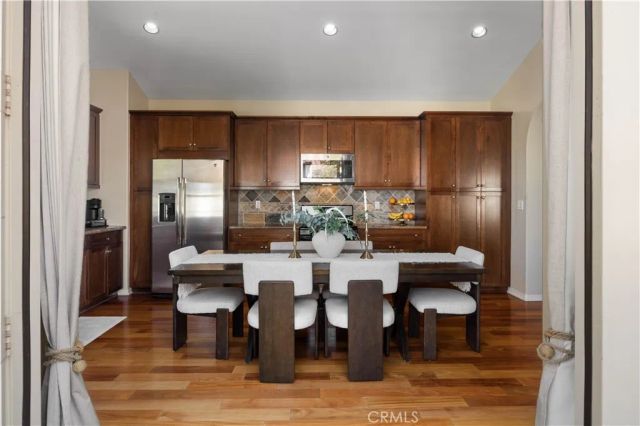 85 Mission, Irvine, CA 92620