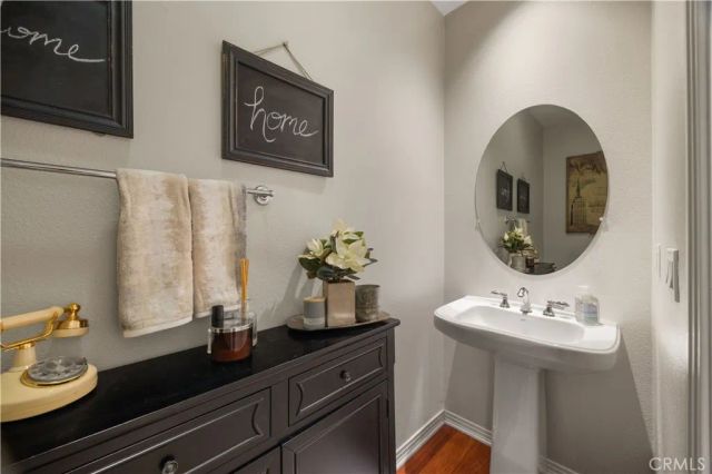 85 Mission, Irvine, CA 92620