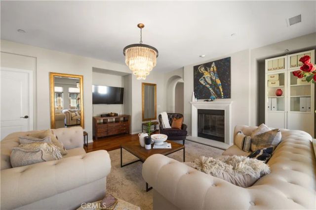 85 Mission, Irvine, CA 92620