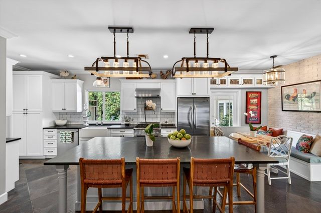 4691 Pebble Bay Circle, Vero Beach, FL 32963